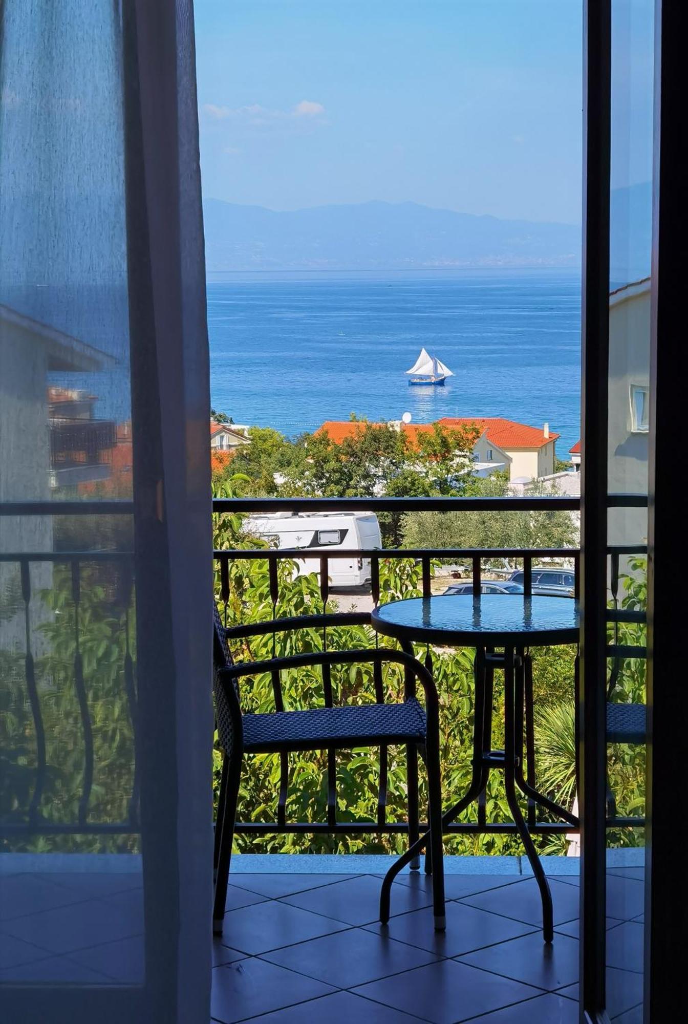 B&B Marijana Malinska Oda fotoğraf